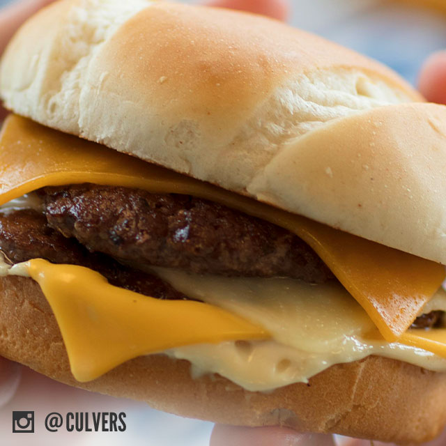 Wisconsin Big Cheese Pub Burger