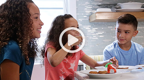 Click to play a video that shows kids explaining what makes food healthy and why they love Culver’s chicken tenders.